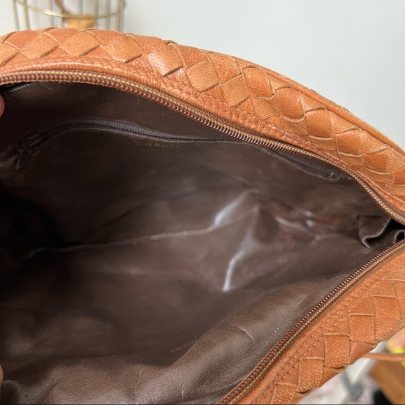 Italian Woven Leather Crossbody Bag - Picture 9 of 9